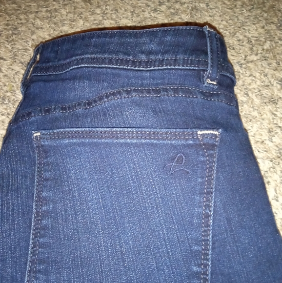 DL1961 Grace Women's Mara Straight Mid Rise Jeans Size 28 - Picture 3 of 9